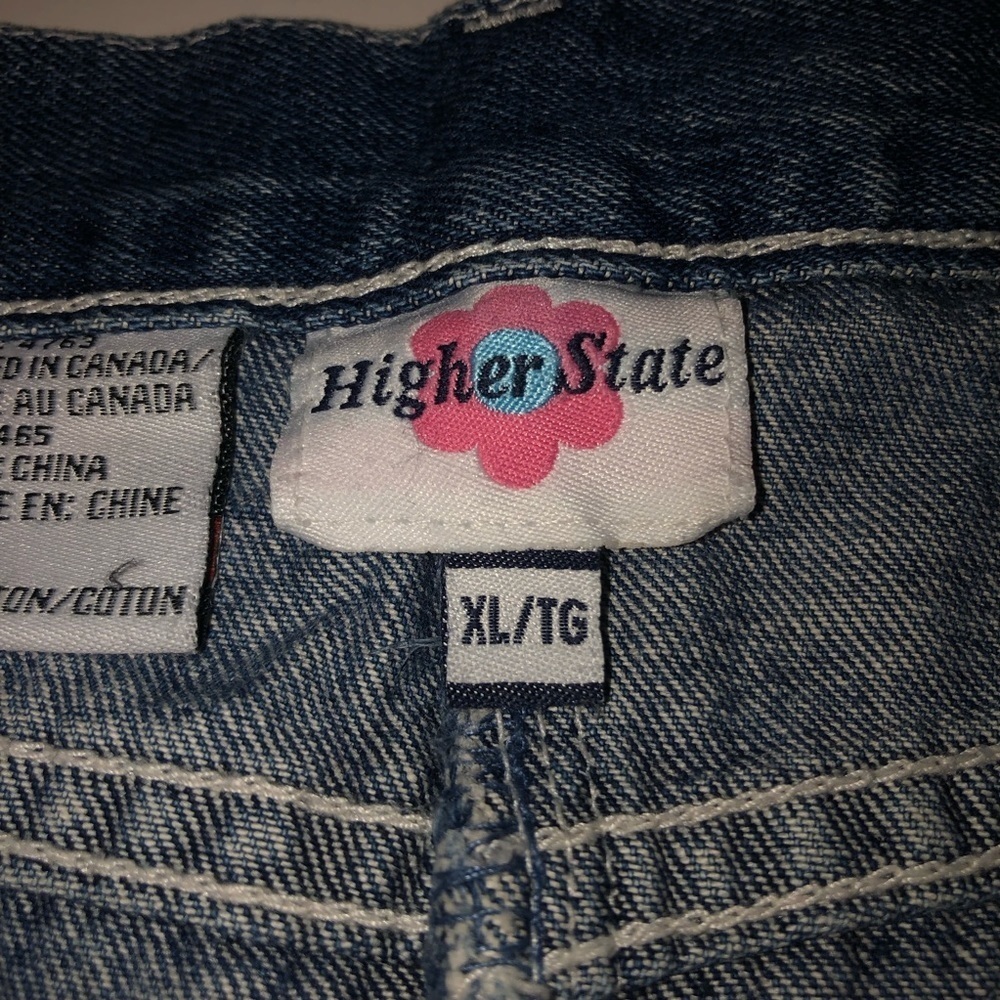 Vintage Higher State Jean skirt with flower embellishments. Pockets , zipper. - Picture 4 of 8